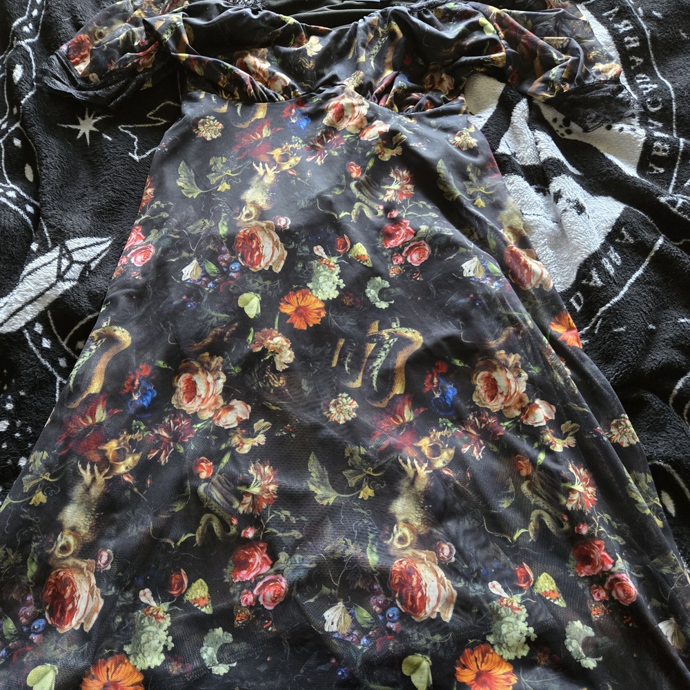 Jawbreaker - Night Garden Print Short Sleeve Dress